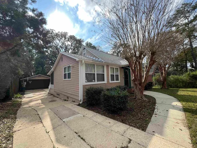$1,700 | 411 Beard Street, Tallahassee, FL 32303