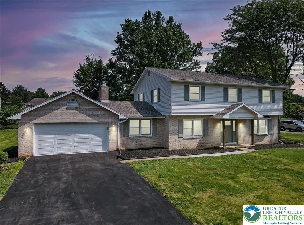 960 Yorkshire Road Bethlehem, PA 18017 - Photo 2 of 47 Gallery Image 2