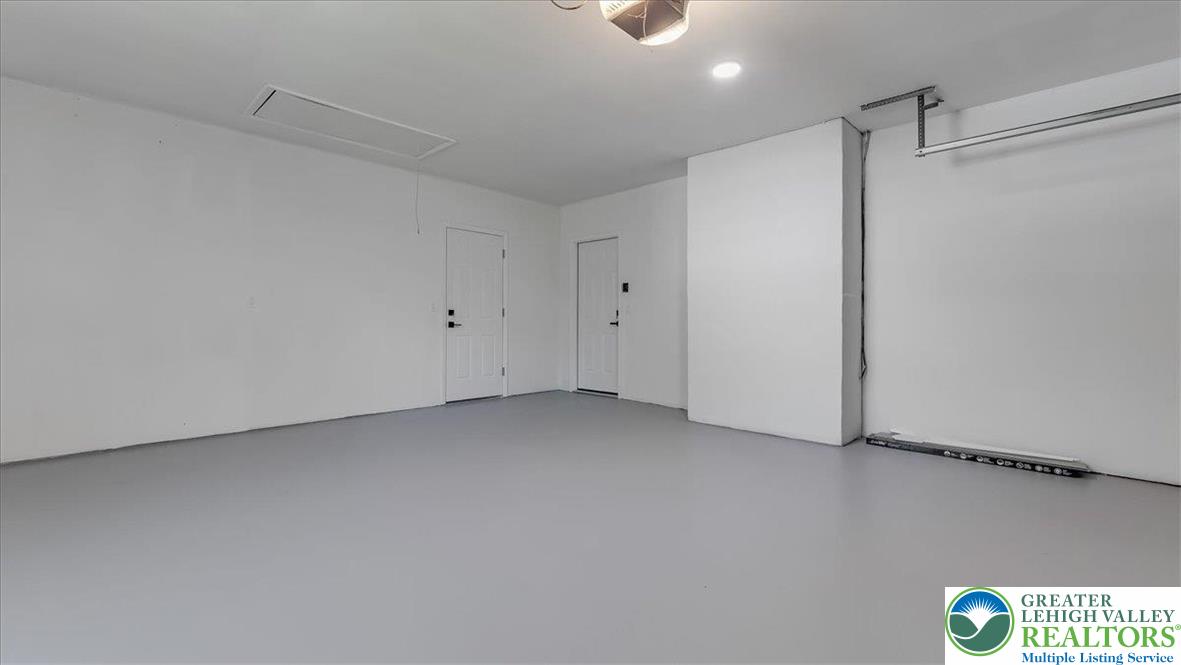 960 Yorkshire Road Bethlehem, PA 18017 - Photo 33 of 47 Gallery Image 33