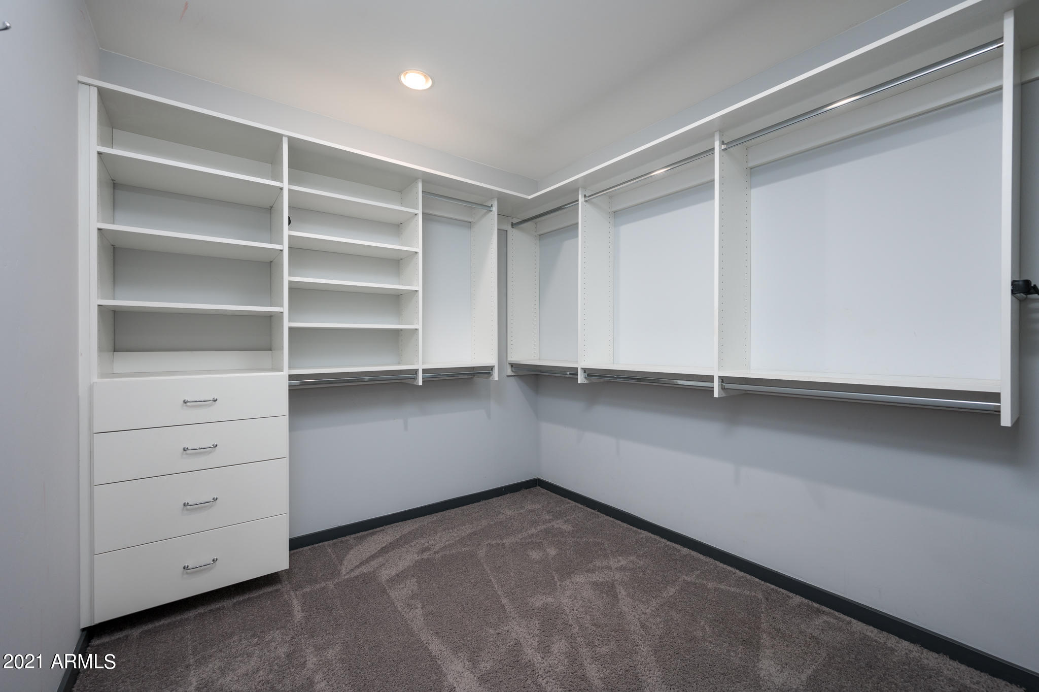 2548 East Roeser Road Phoenix, AZ 85040 - Photo 17 of 26 Master Closet