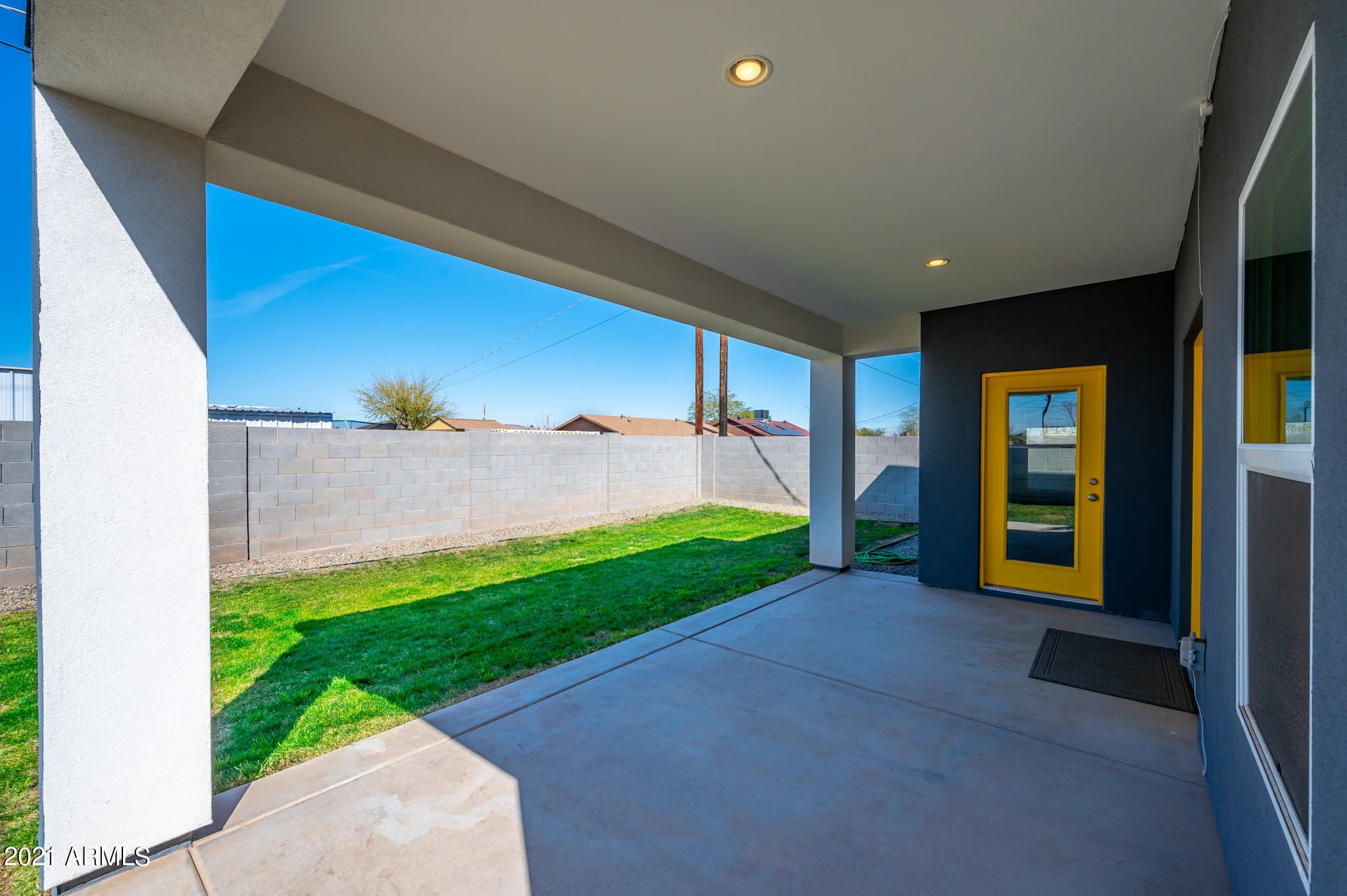 2548 East Roeser Road Phoenix, AZ 85040 - Photo 25 of 26 Covered Patio