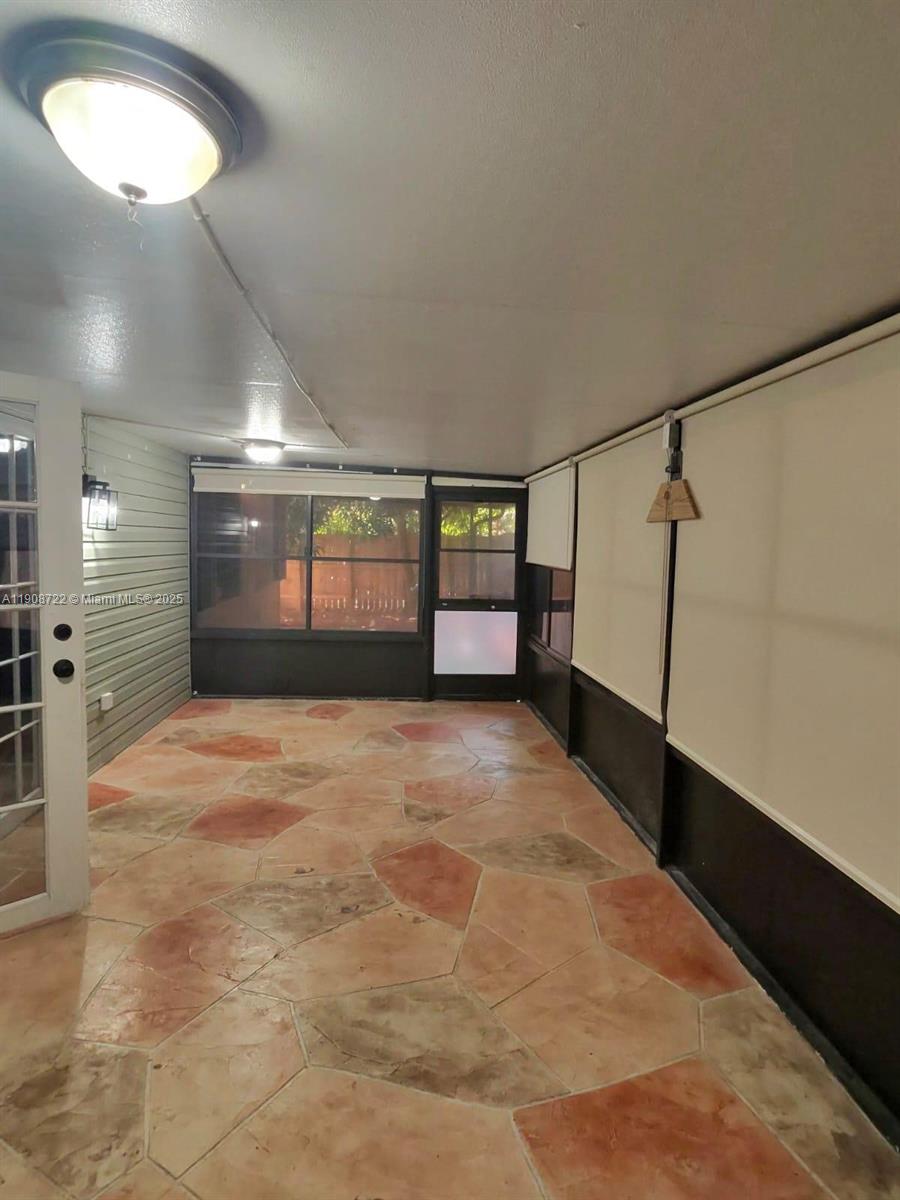 1430 Southwest 85th Terrace, Unit 1430 Pembroke Pines, FL 33025 - Photo 22 of 29