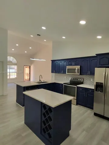 $3,500 | 1430 Southwest 85th Terrace, Unit 1430, Pembroke Pines, FL 33025