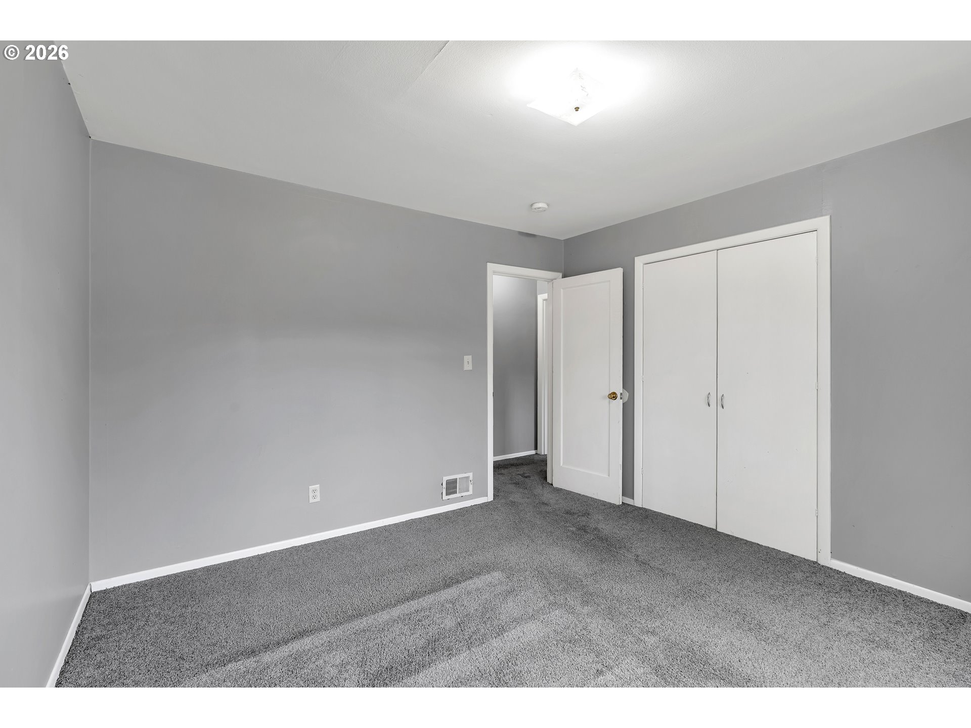 1323 Northeast 47th Avenue Portland, OR 97213 - Photo 14 of 34