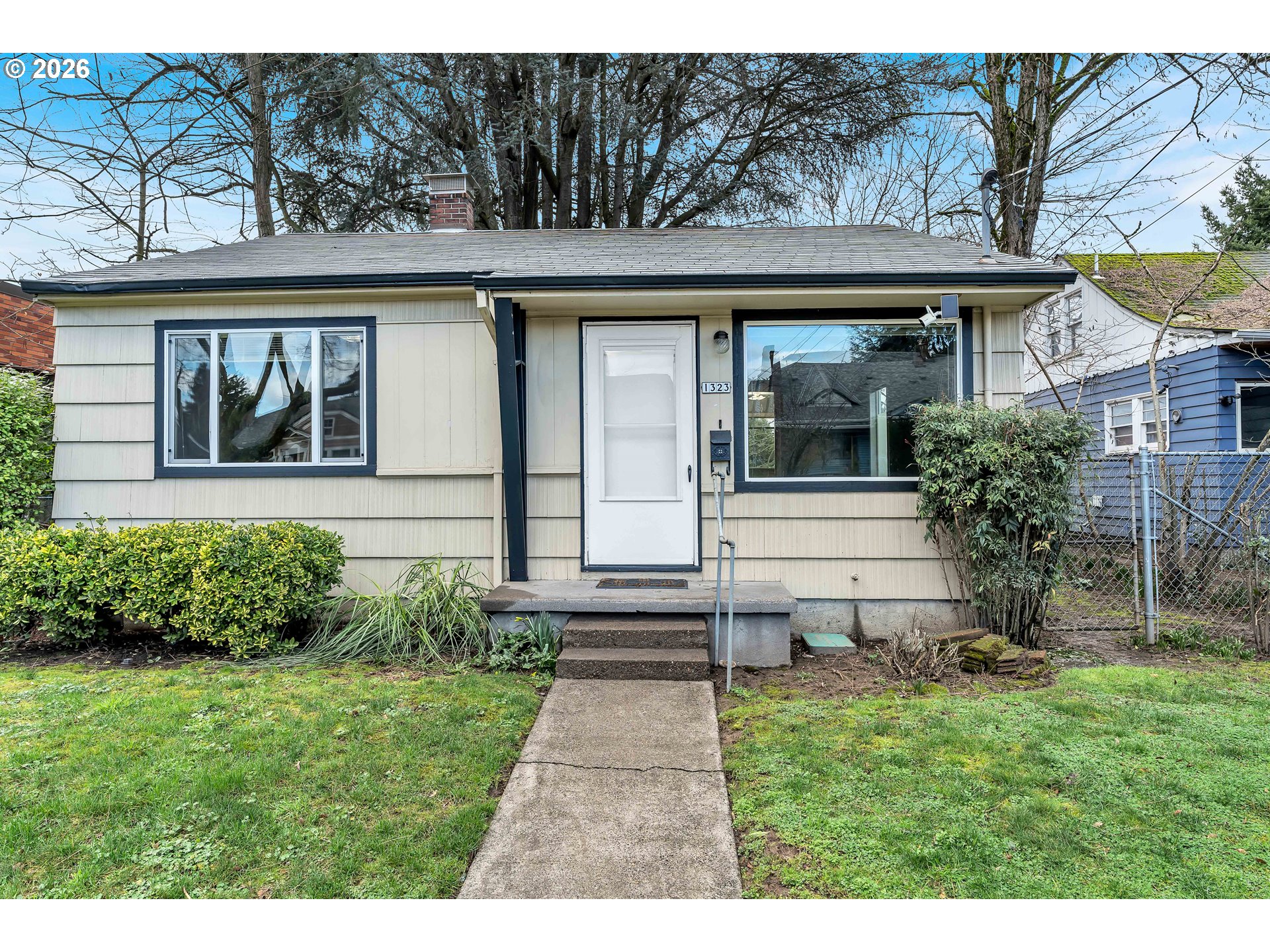 1323 Northeast 47th Avenue Portland, OR 97213 - Photo 4 of 34