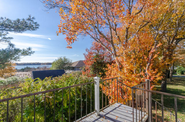 15 Kabeyun Road Marion, MA 02738 - Photo 9 of 18 a view of a house with a tree