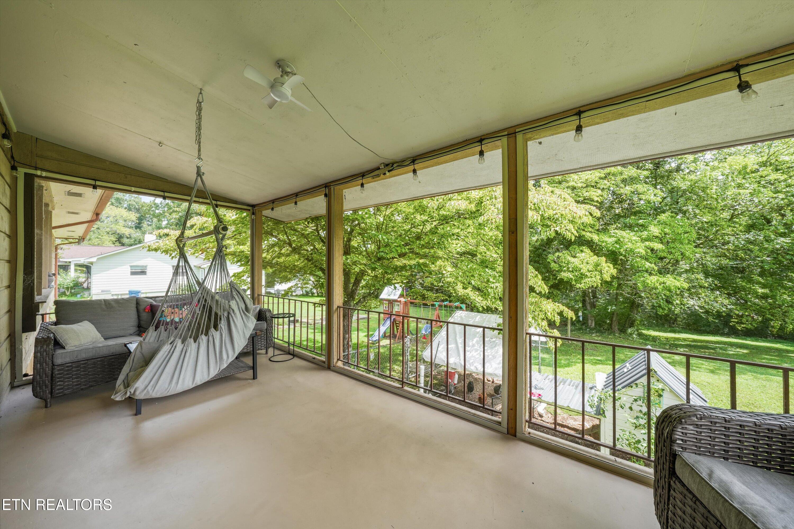 109 Cahill Lane Oak Ridge, TN 37830 - Photo 20 of 38 20-109 Cahill Ln 20