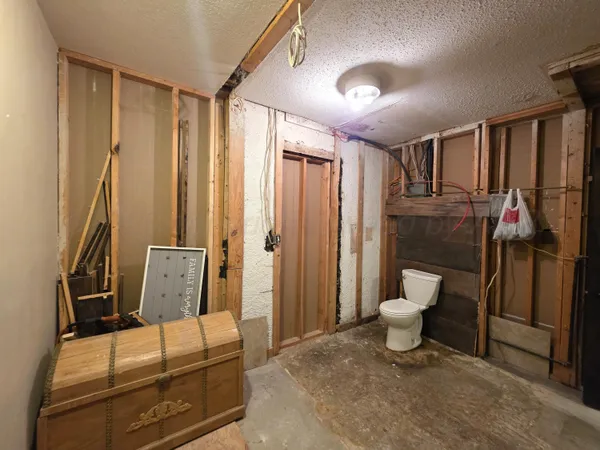 $204,000 | 115 5th Street, Mobeetie, TX 79061