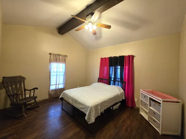 $204,000 | 115 5th Street, Mobeetie, TX 79061