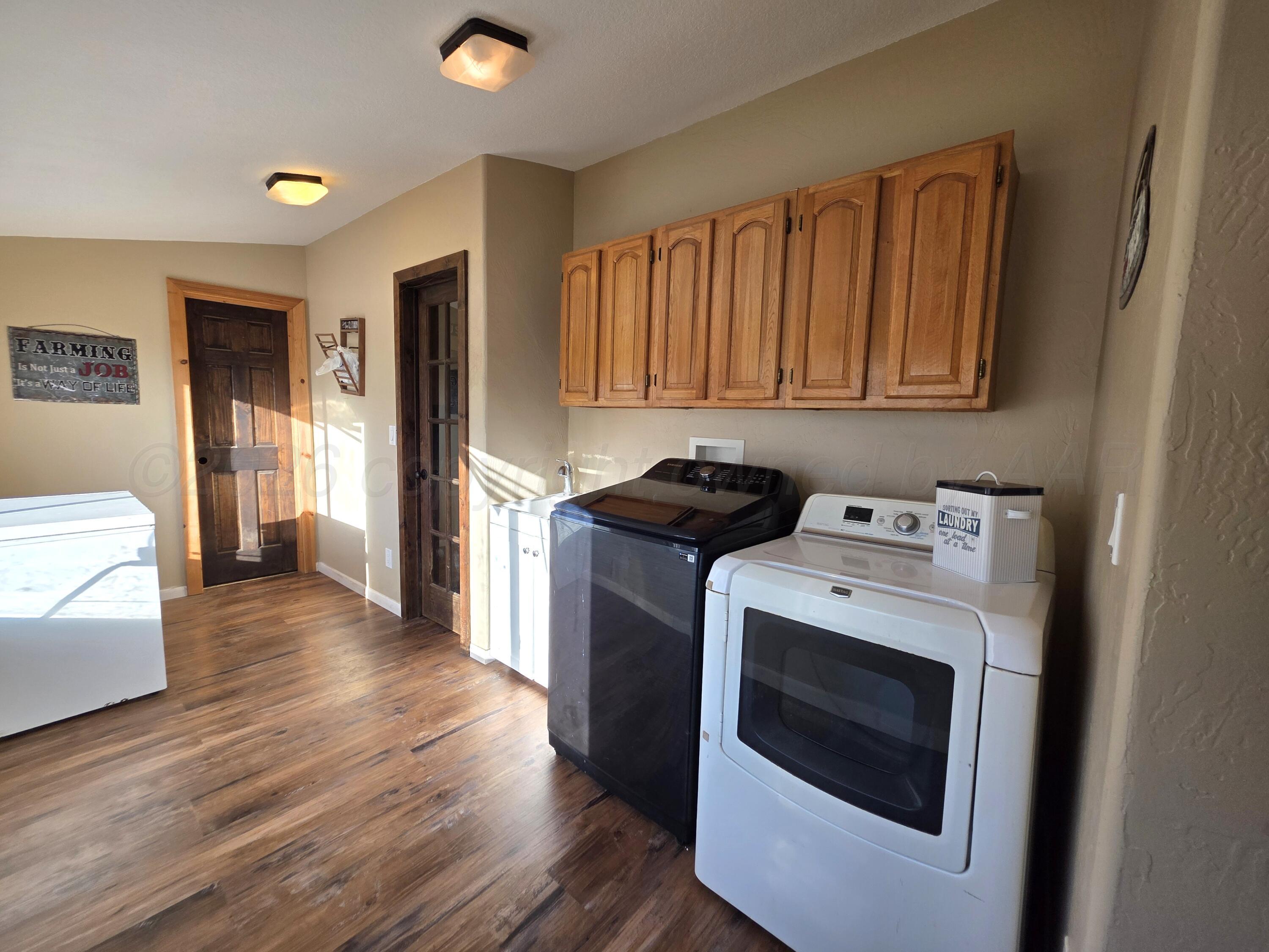 115 5th Street Mobeetie, TX 79061 - Photo 8 of 28 Utility Room