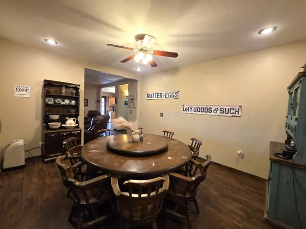 $204,000 | 115 5th Street, Mobeetie, TX 79061