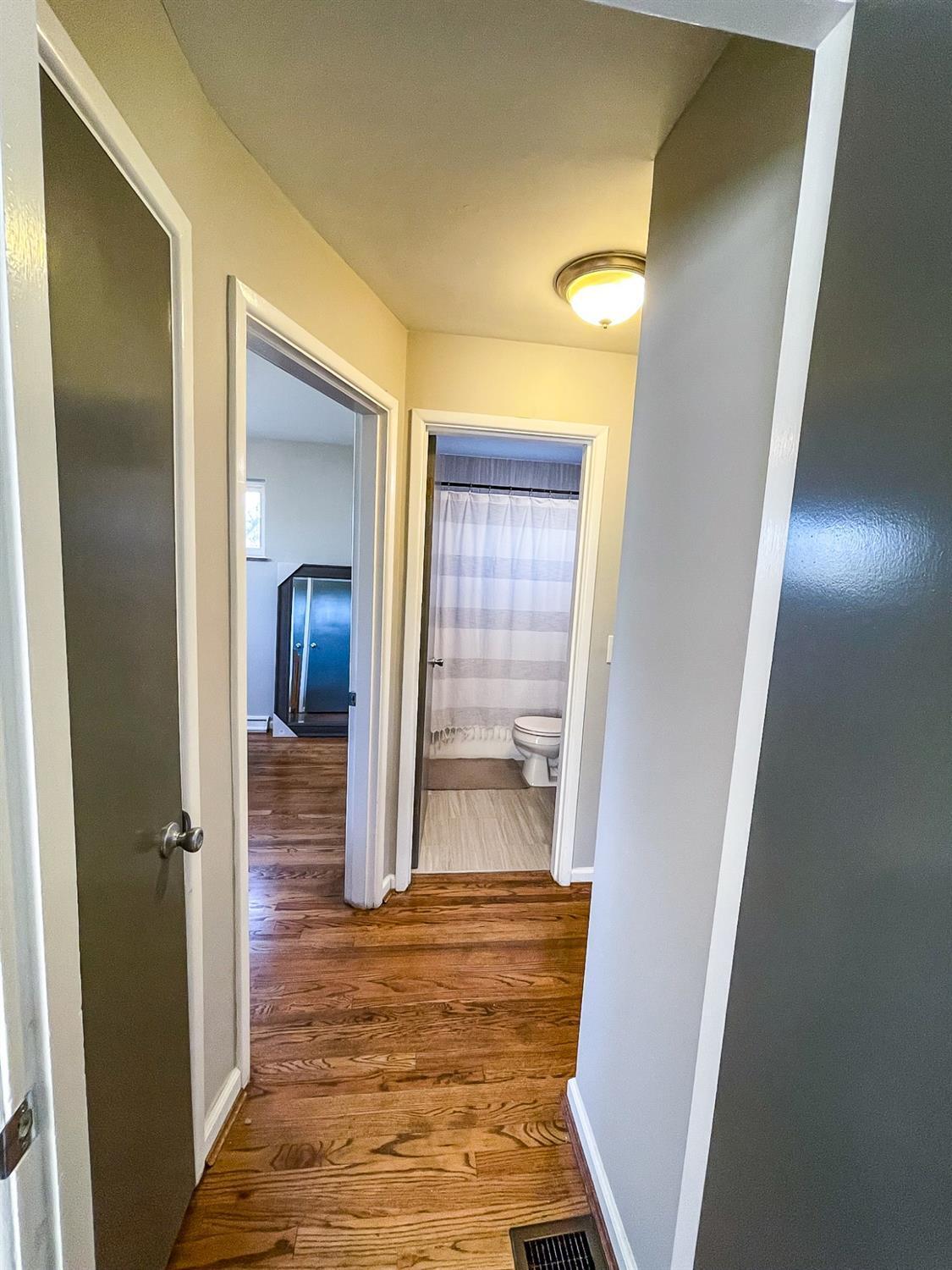 6462 Daly Road Cincinnati, OH 45224 - Photo 15 of 26 Gallery Image 15
