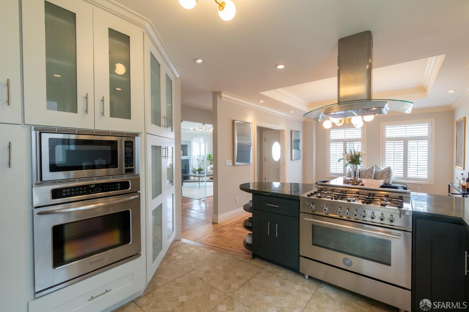 155 Upland Drive San Francisco, CA 94127 - Photo 7 of 43 a kitchen with a stove and a microwave