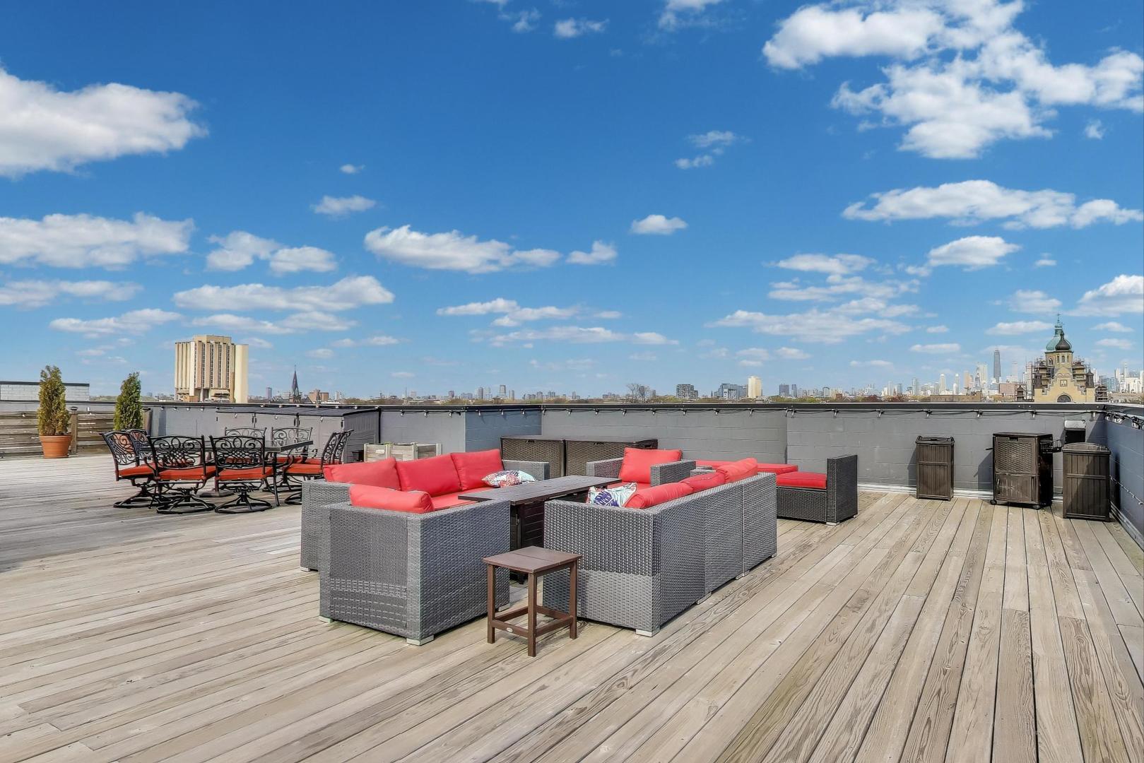 2405 West Iowa Street, Unit 405 Chicago, IL 60622 - Photo 32 of 35 a outdoor view with a sitting space and furniture