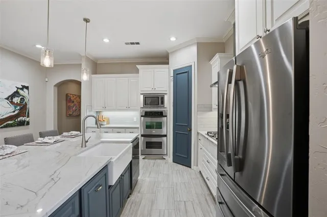 $865,000 | 4325 Crestwood Court, Grapevine, TX 76051