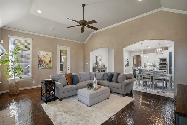 $865,000 | 4325 Crestwood Court, Grapevine, TX 76051