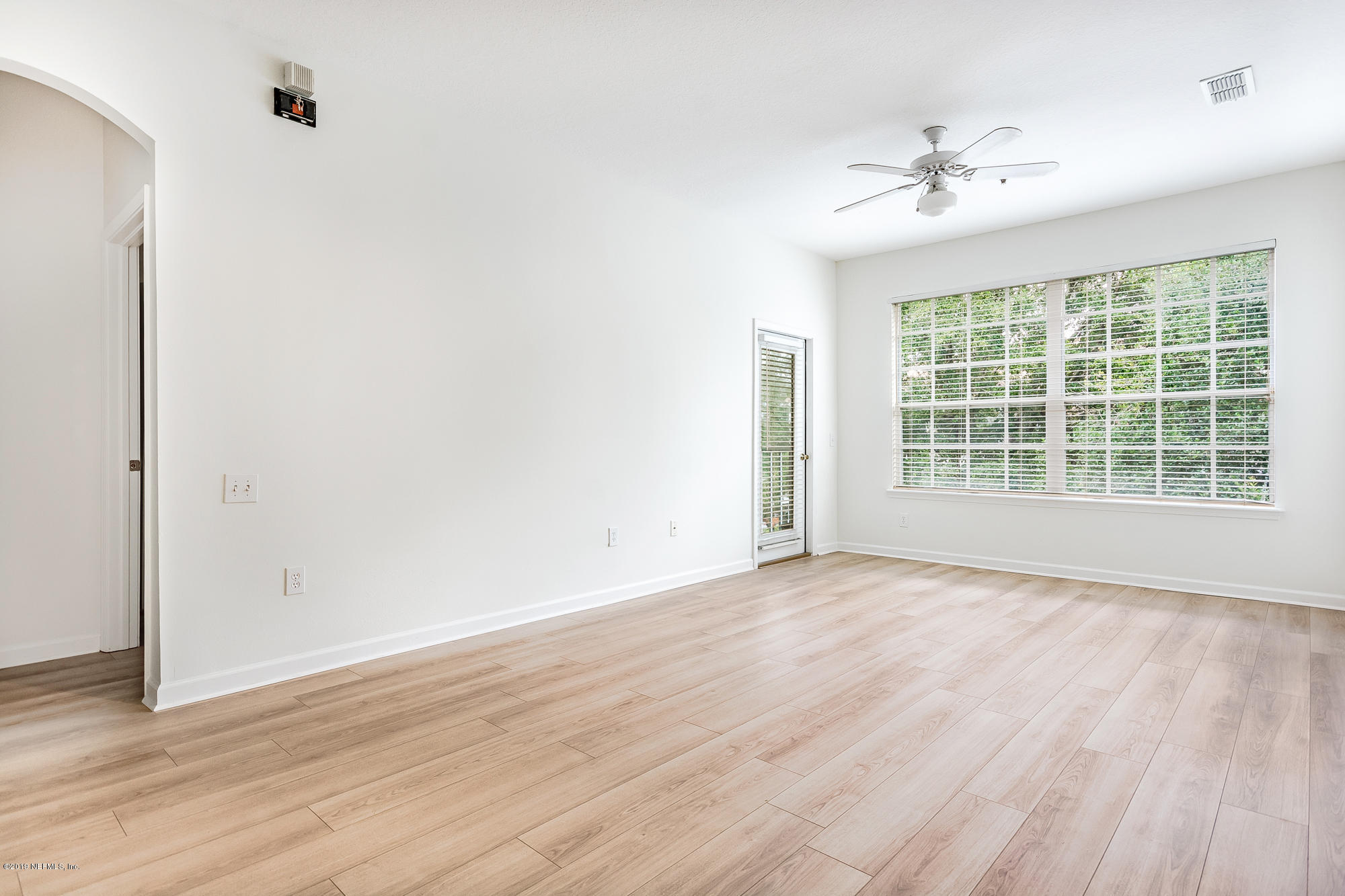 10550 Baymeadows Road, Unit 327 Jacksonville, FL 32256 - Photo 14 of 26 DSC_4024-A2721
