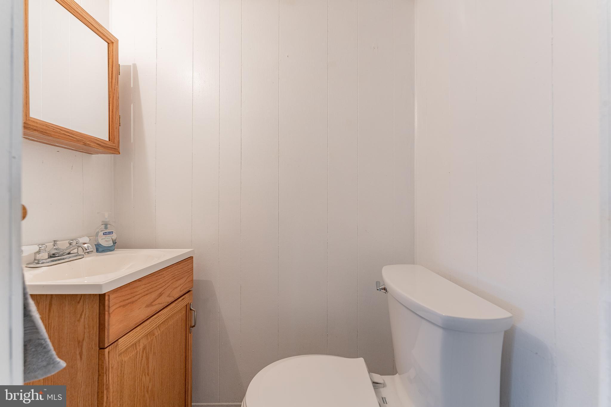 256 Gibbons Road Springfield, PA 19064 - Photo 46 of 53 Half Bath - lower level