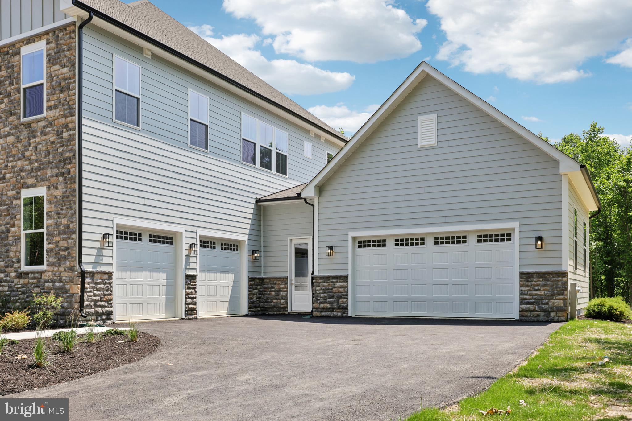 1799 Stillview Acres Road Davidsonville, MD 21035 - Photo 3 of 94 Gallery Image 3