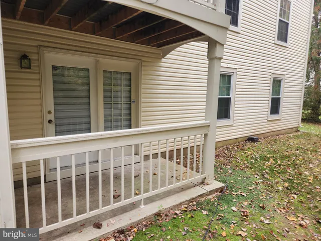 $2,300 | 5700 Olde Mill Court, Unit 145, Alexandria, VA 22309