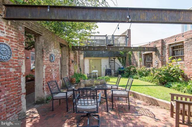 212 Carpenter Street, Unit C Philadelphia, PA 19147 - Photo 1 of 1