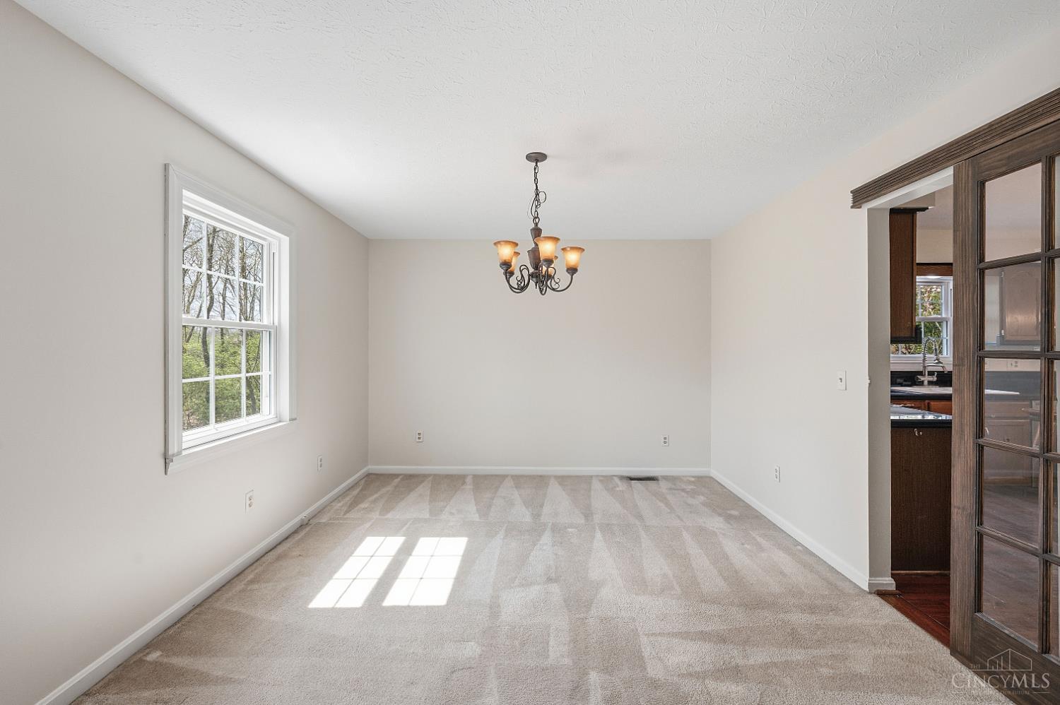 3883 Fulton Grove Road Cincinnati, OH 45245 - Photo 14 of 70