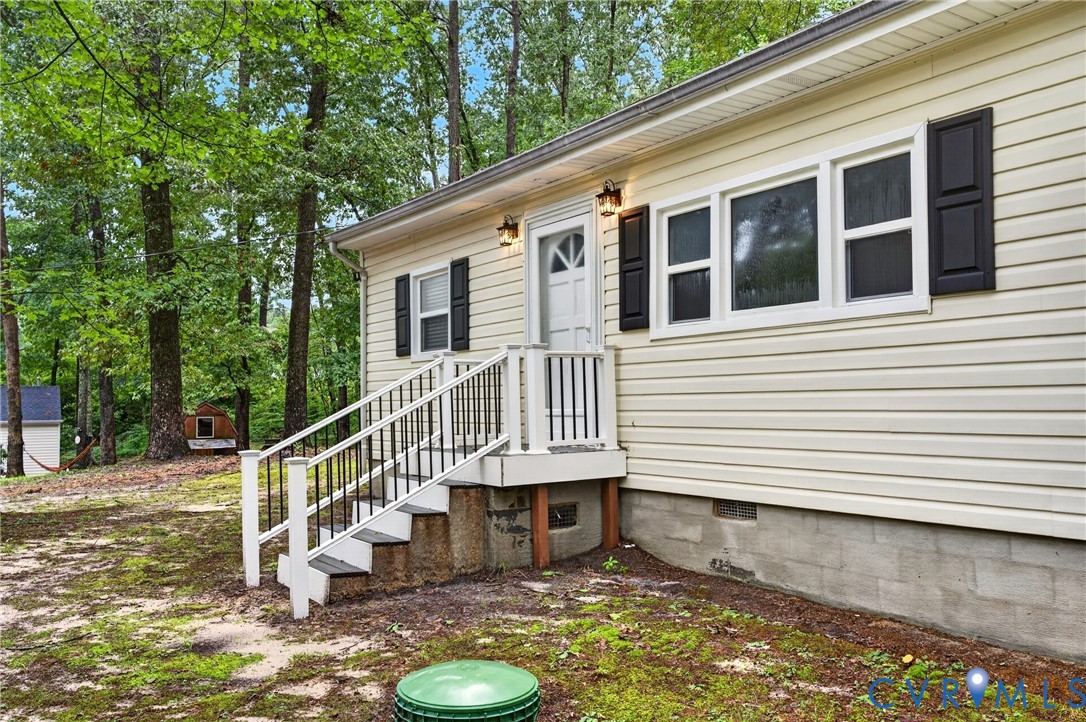 11200 Chalkley Road Chester, VA 23831 - Photo 4 of 37 Gallery Image 4