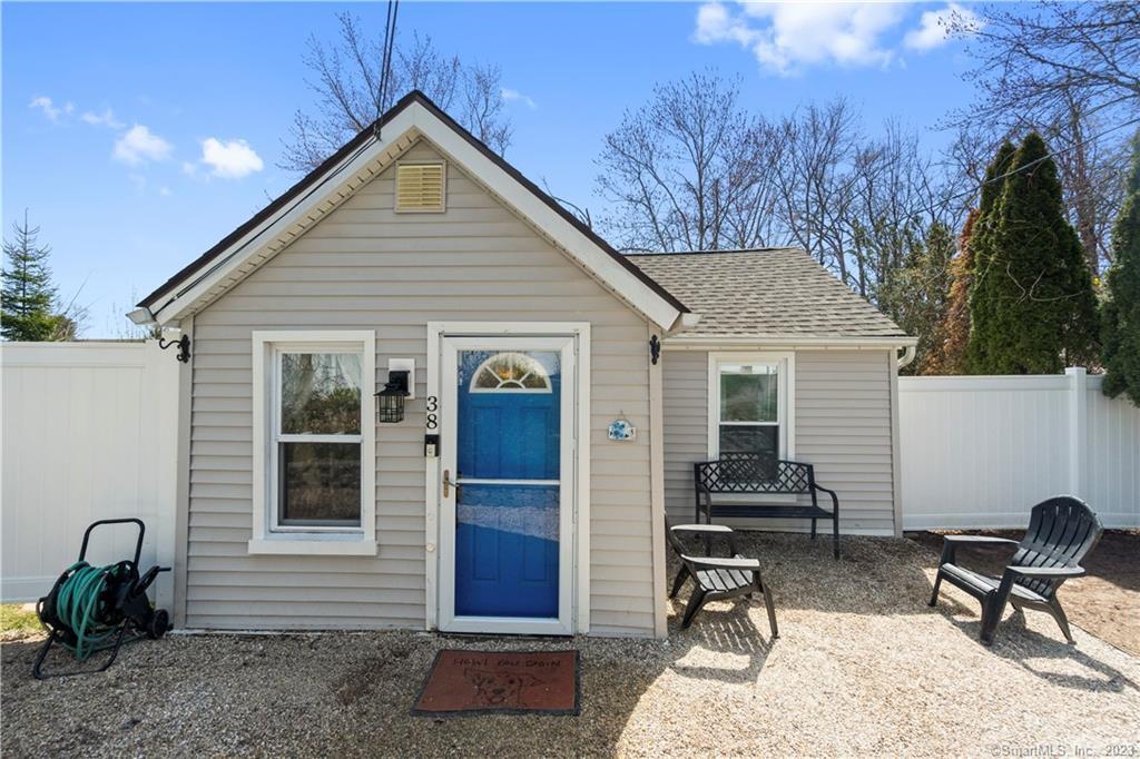 38 Matthew Road Branford, CT 06405 - Photo 1 of 1