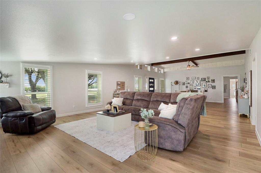 2408 Strader Road DISH, TX 76247 - Photo 10 of 40 a living room with furniture