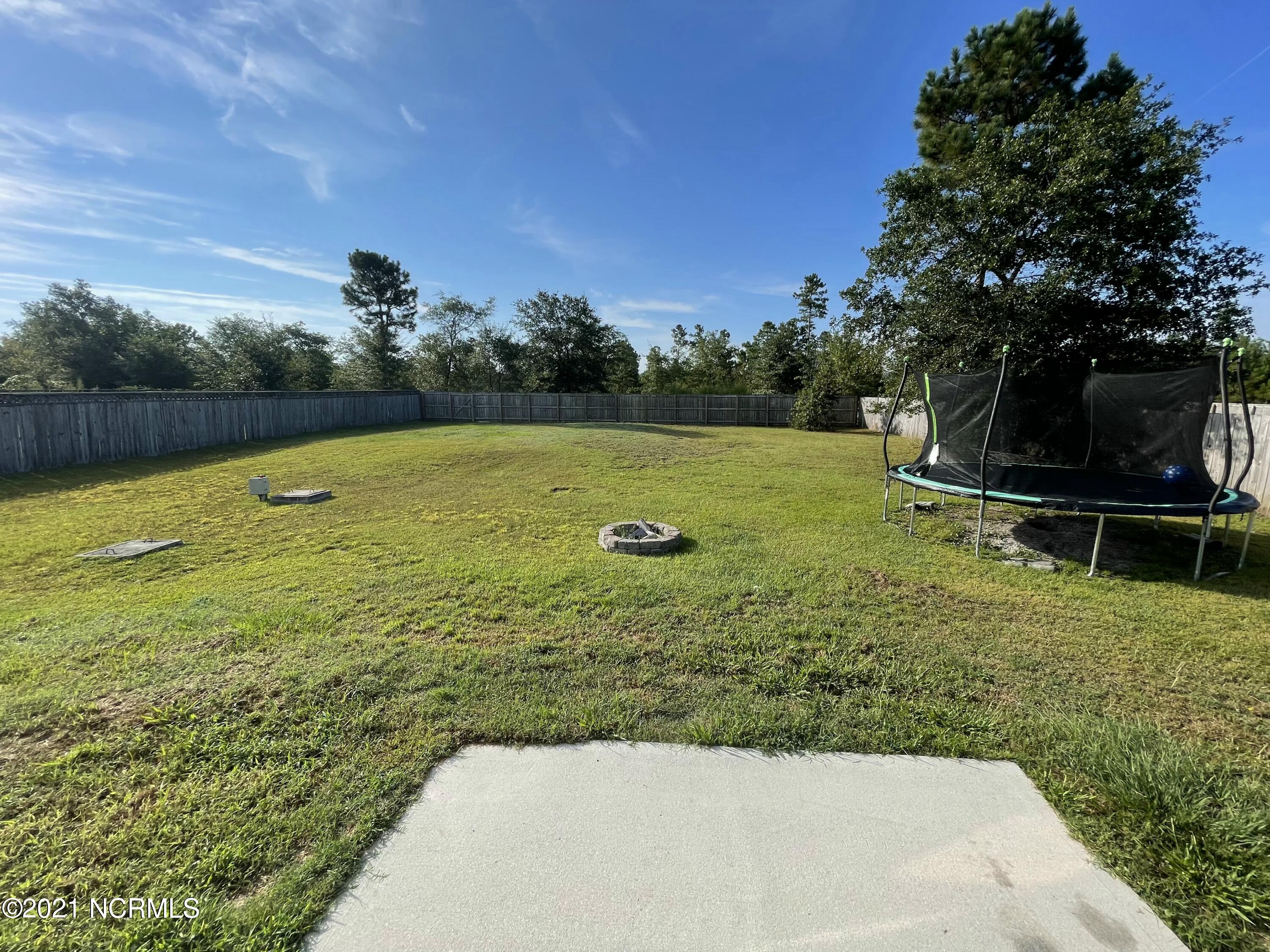 127 Blueberry Fields Road Maple Hill, NC 28454 - Photo 4 of 20 A9AC7943-A02E-47B1-A00A-CF86BCBDA389