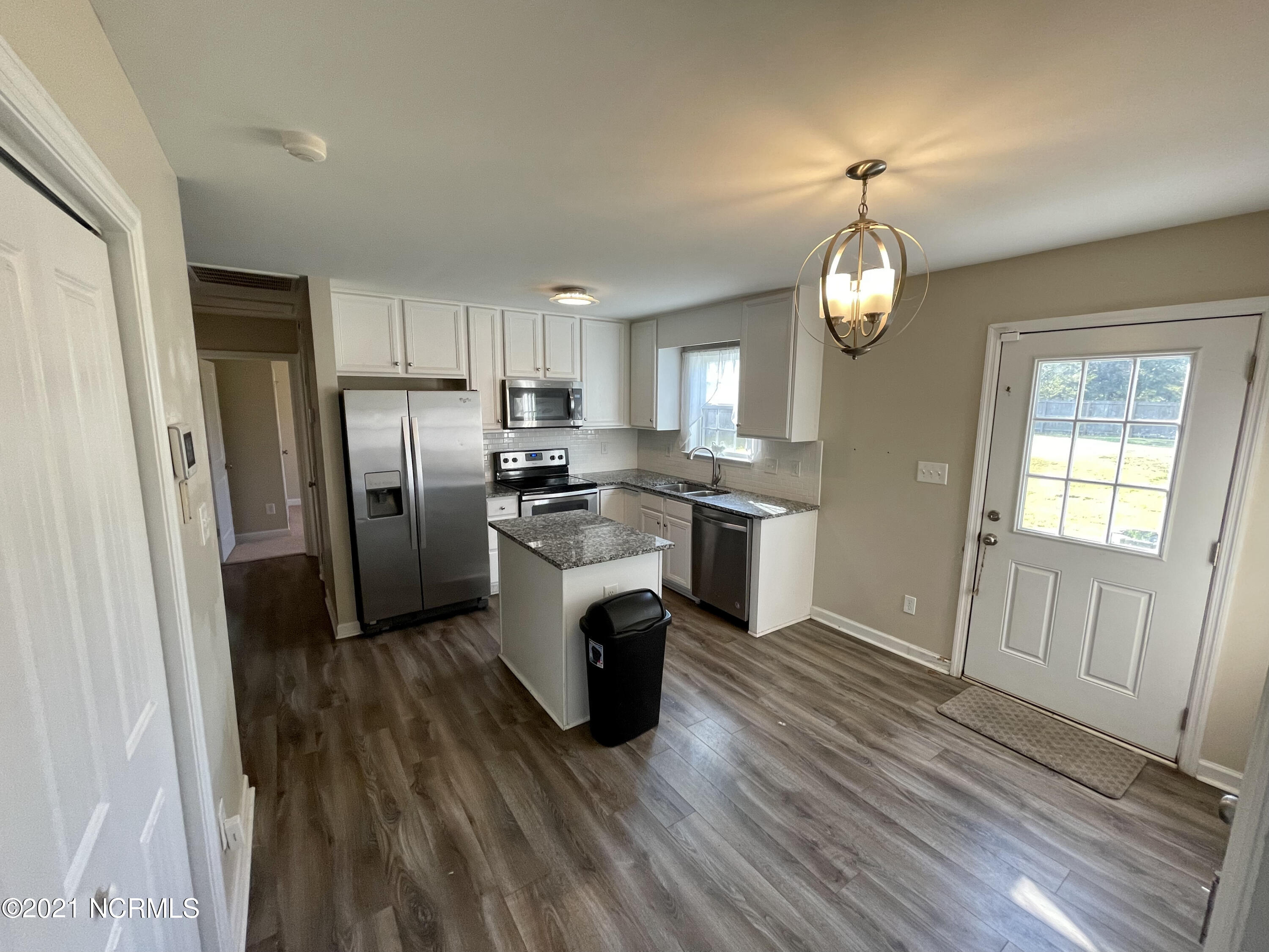 127 Blueberry Fields Road Maple Hill, NC 28454 - Photo 7 of 20 0B19372D-F738-4509-9B90-6F3CF7BD4328_1_2