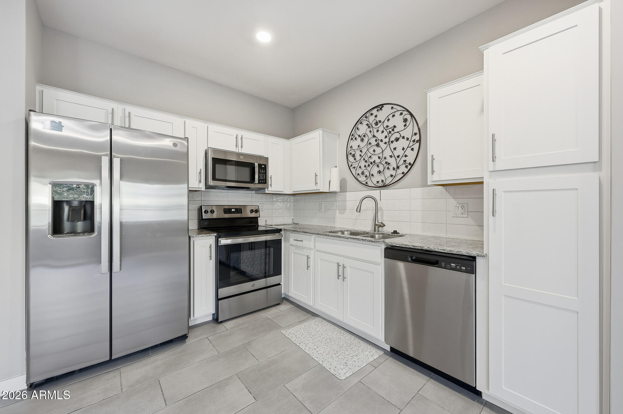 8347 North 22nd Drive Phoenix, AZ 85021 - Photo 6 of 25 B (4)