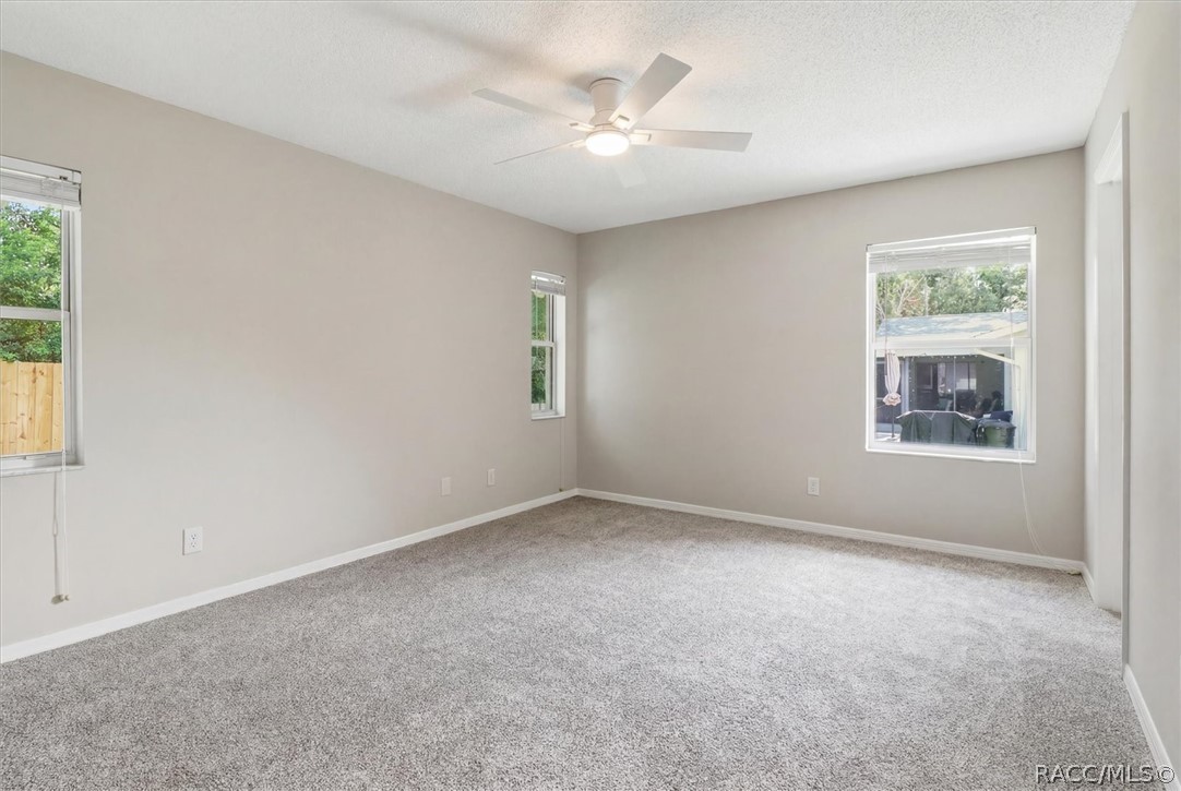 305 Violet Lane Inverness, FL 34452 - Photo 18 of 38 primary