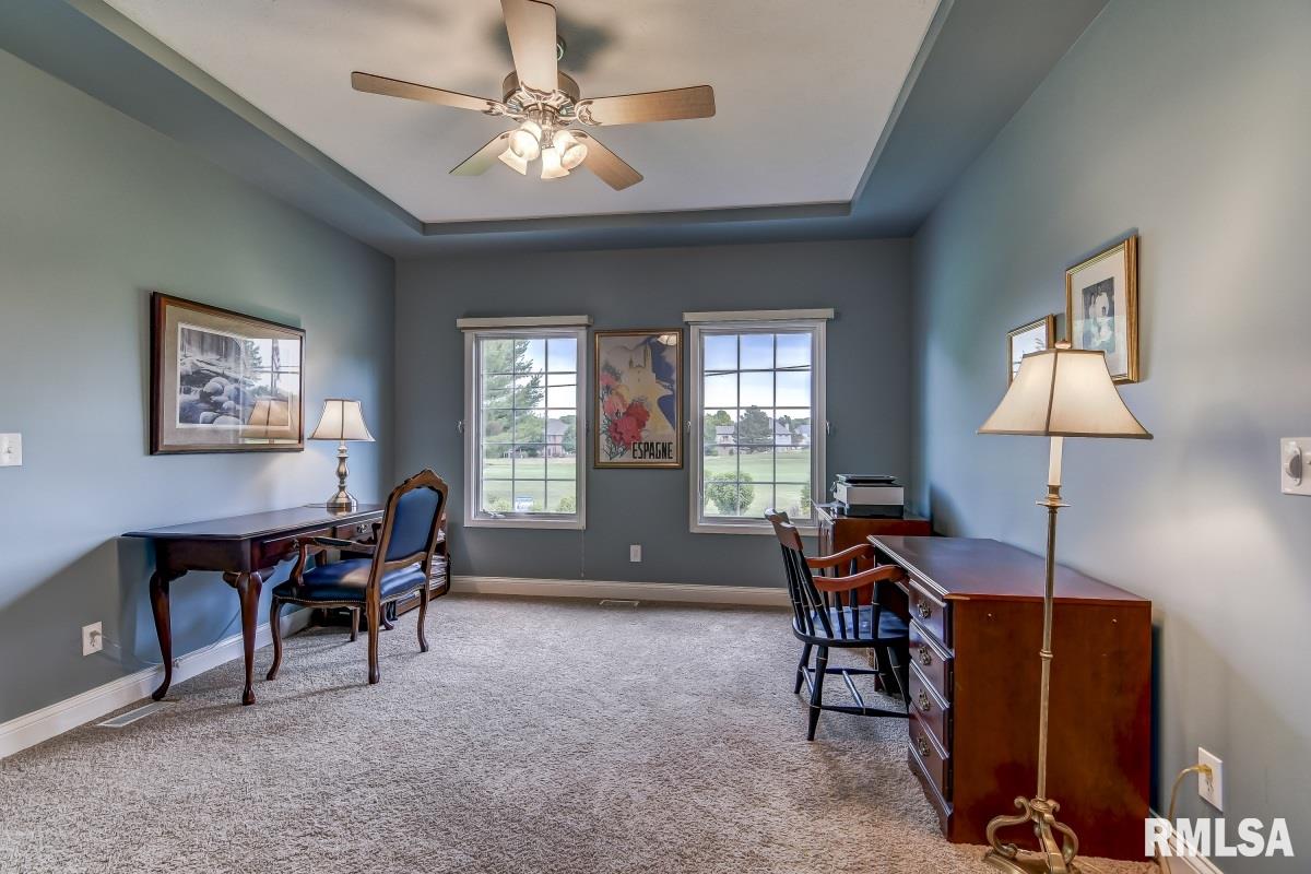 4304 Foxhall Lane Springfield, IL 62711 - Photo 23 of 50