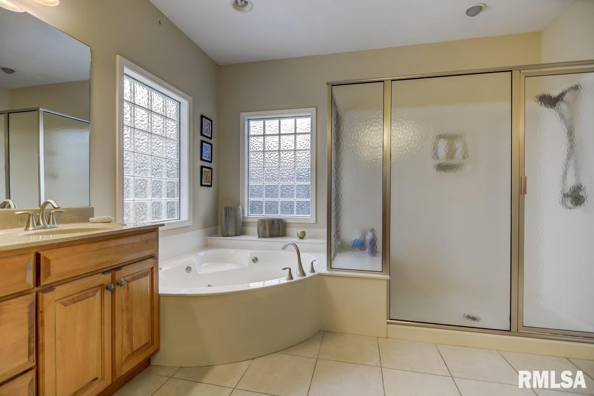4304 Foxhall Lane Springfield, IL 62711 - Photo 28 of 50