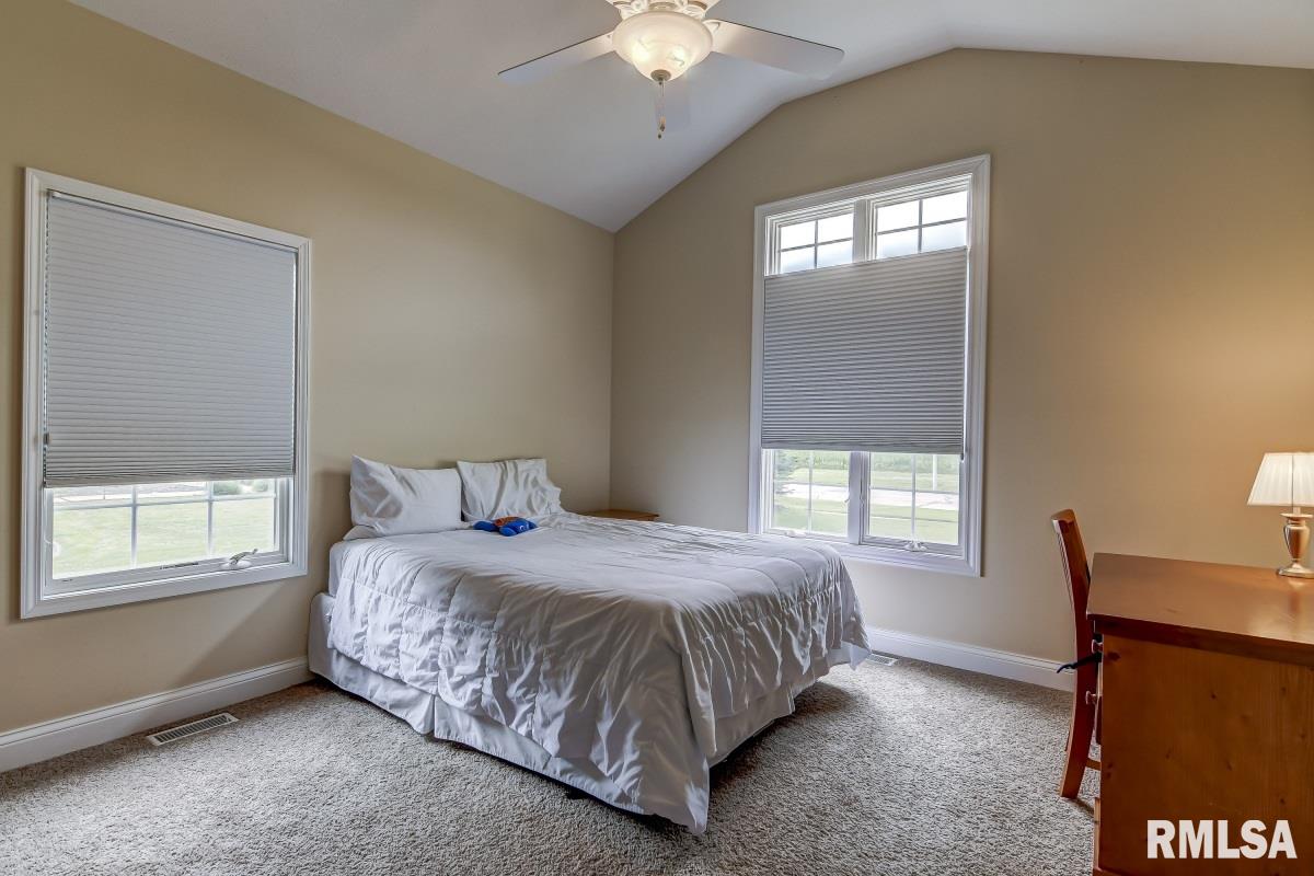 4304 Foxhall Lane Springfield, IL 62711 - Photo 32 of 50