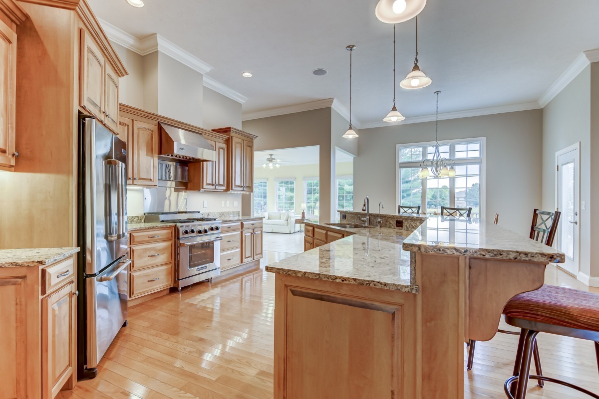 4304 Foxhall Lane Springfield, IL 62711 - Photo 9 of 50