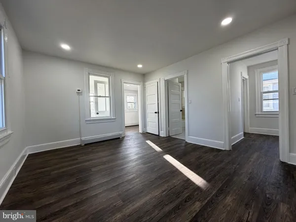 $1,800 | 517 Bentley Avenue, Unit C, Beverly, NJ 08010