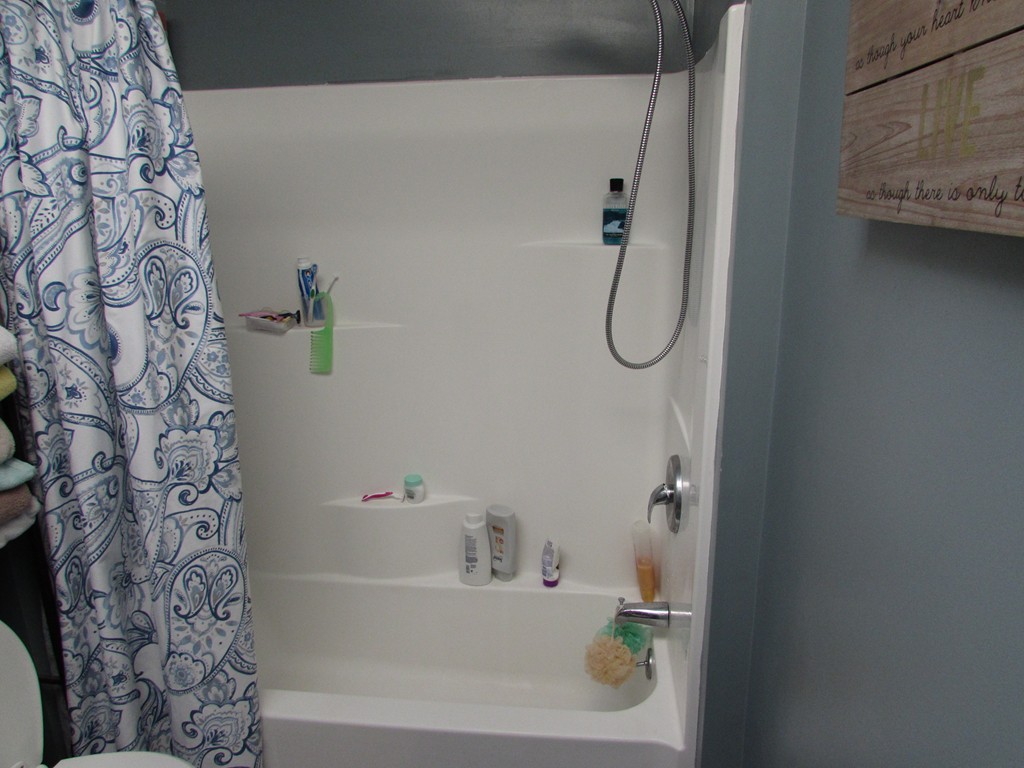 7 Ralph Avenue South Hadley, MA 01075 - Photo 20 of 24 Gallery Image 20