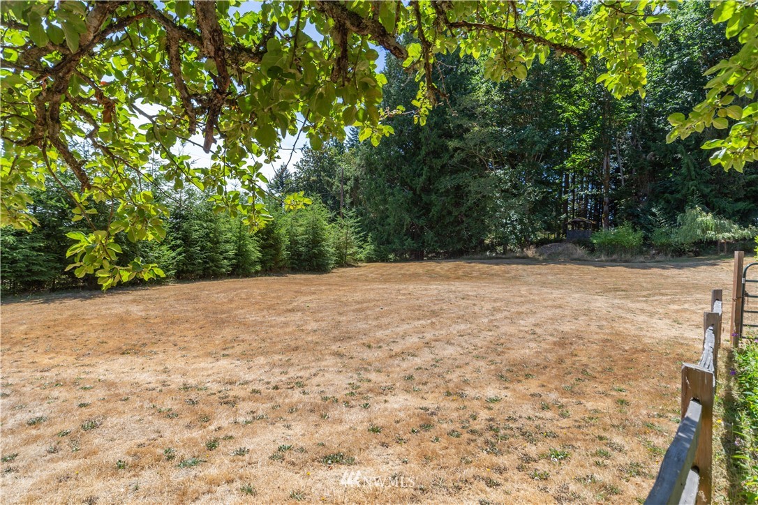 4040 West Valley Road Chimacum, WA 98325 - Photo 32 of 40