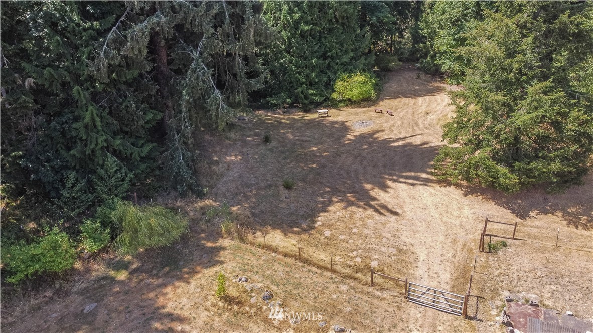 4040 West Valley Road Chimacum, WA 98325 - Photo 33 of 40