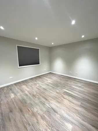 $2,400 | 7875 North Caldwell Avenue, Unit 302, Niles, IL 60714