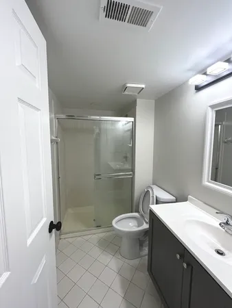 $2,400 | 7875 North Caldwell Avenue, Unit 302, Niles, IL 60714