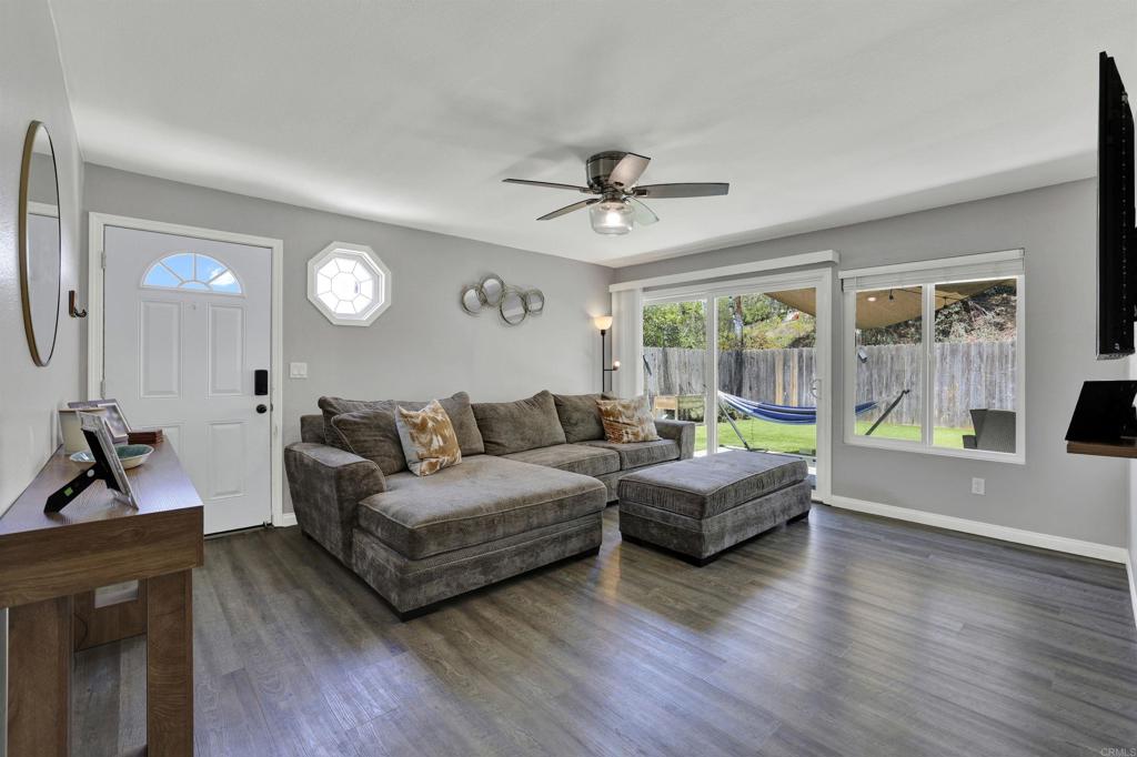 2055 Terraspiro Avenue Spring Valley, CA 91977 - Photo 7 of 18