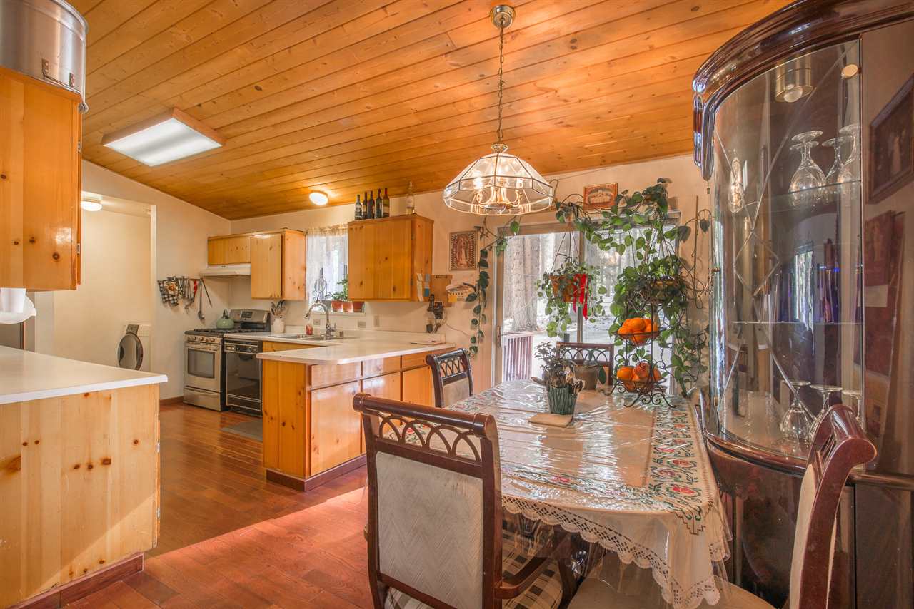 10461 Golden Pine Road Truckee, CA 96161 - Photo 4 of 14 Gallery Image 4