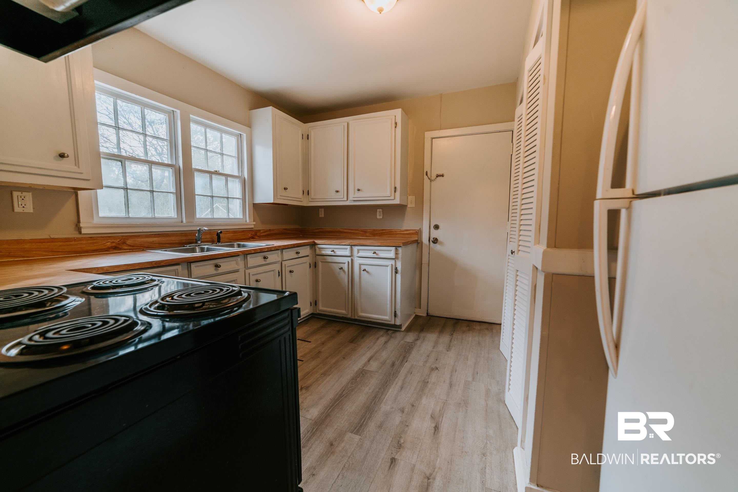 2663 Pleasant Valley Road Mobile, AL 36606 - Photo 11 of 20
