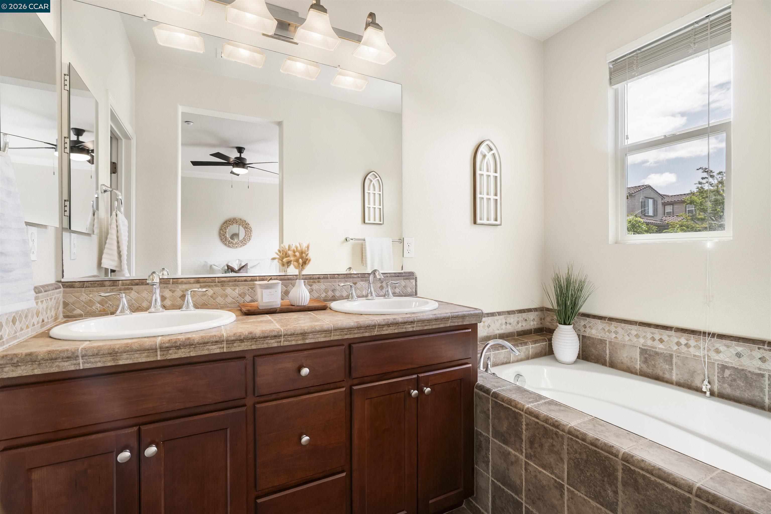 5267 Fioli Loop San Ramon, CA 94582 - Photo 28 of 41