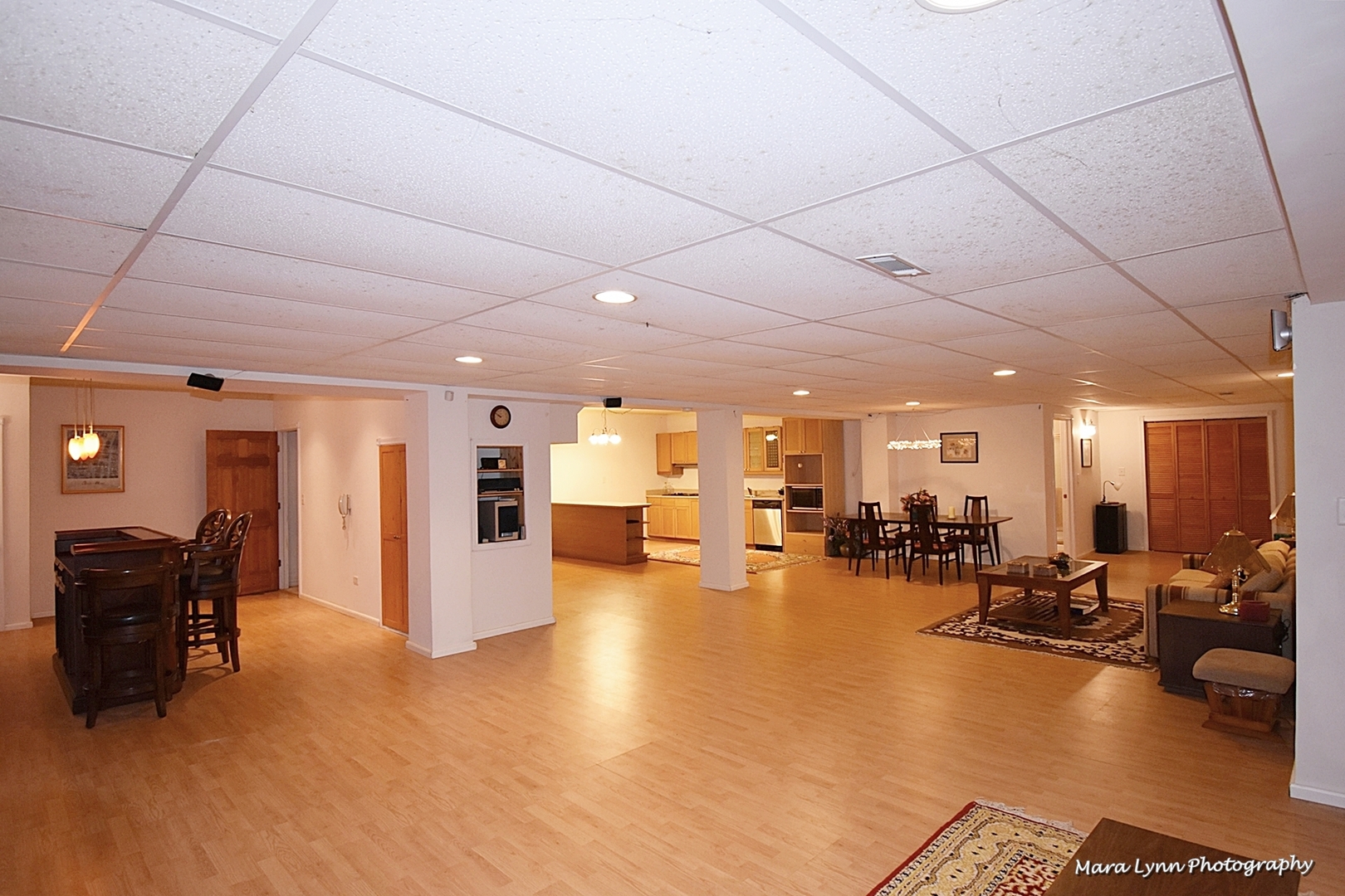 3N853 Walt Whitman Road Campton Hills, IL 60175 - Photo 38 of 48 a lobby with furniture and couches with outer view