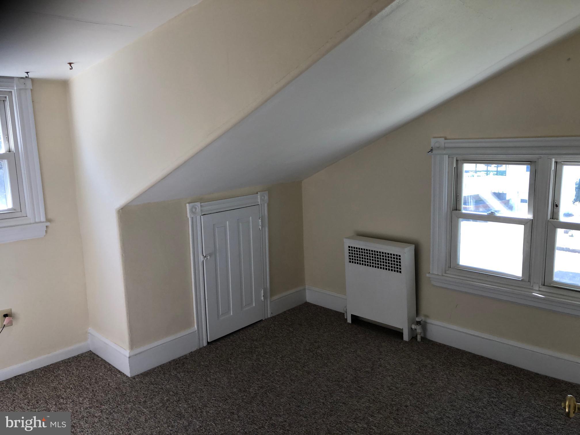 333 Jackson Street Reading, PA 19607 - Photo 11 of 22 2nd Bedroom Upstairs
