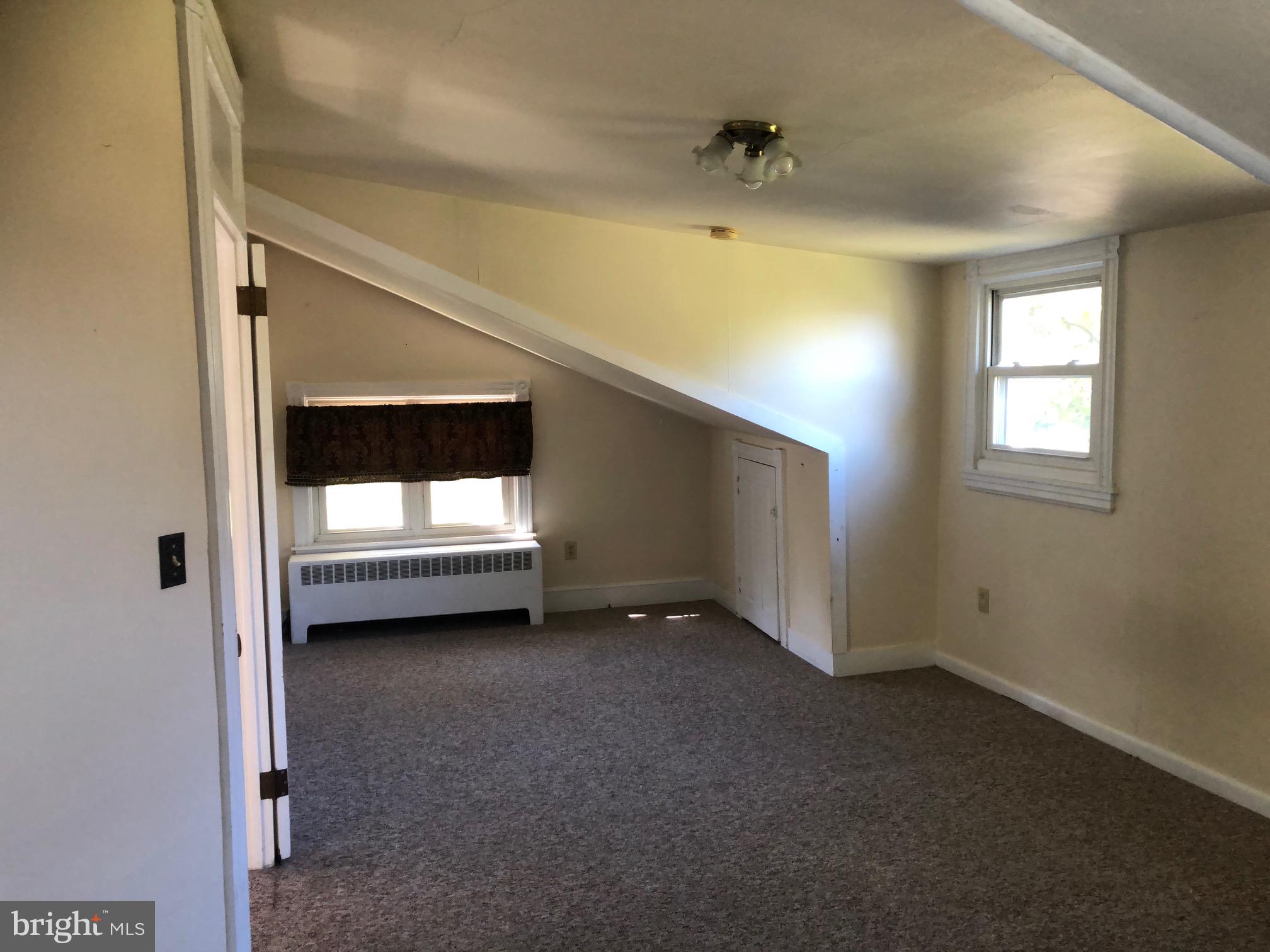 333 Jackson Street Reading, PA 19607 - Photo 13 of 22 Primary Bedroom Upstairs